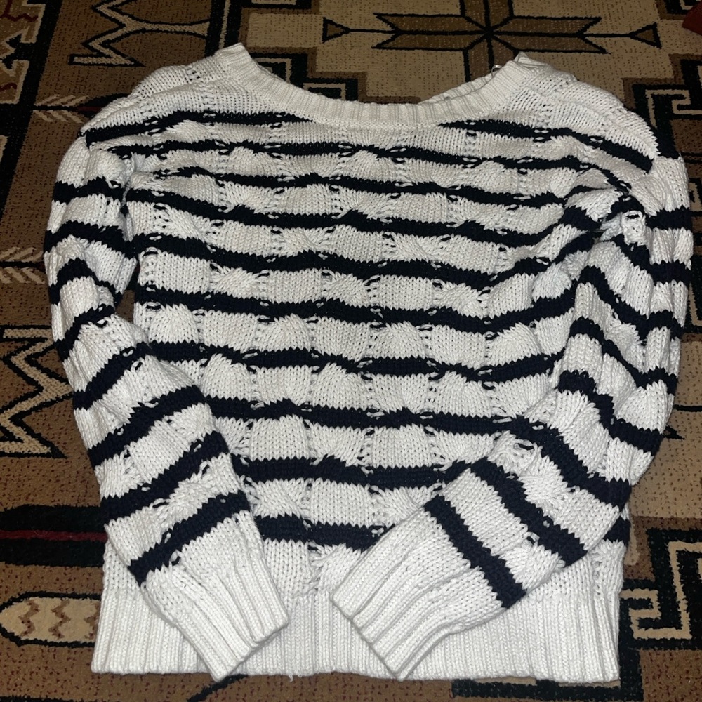 Aeropostale Black and White Striped Sweater